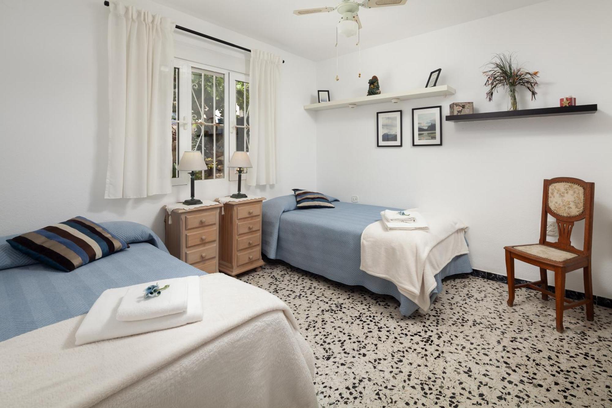 Apartamento con terraza y amplio jardín privado Málaga Exterior foto
