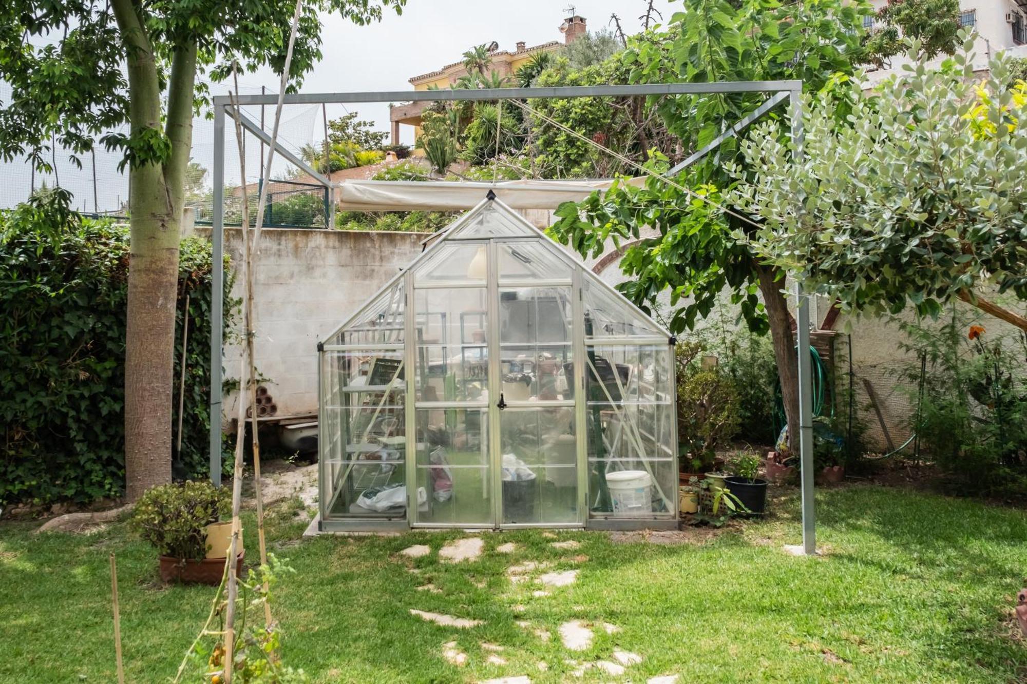 Apartamento con terraza y amplio jardín privado Málaga Exterior foto
