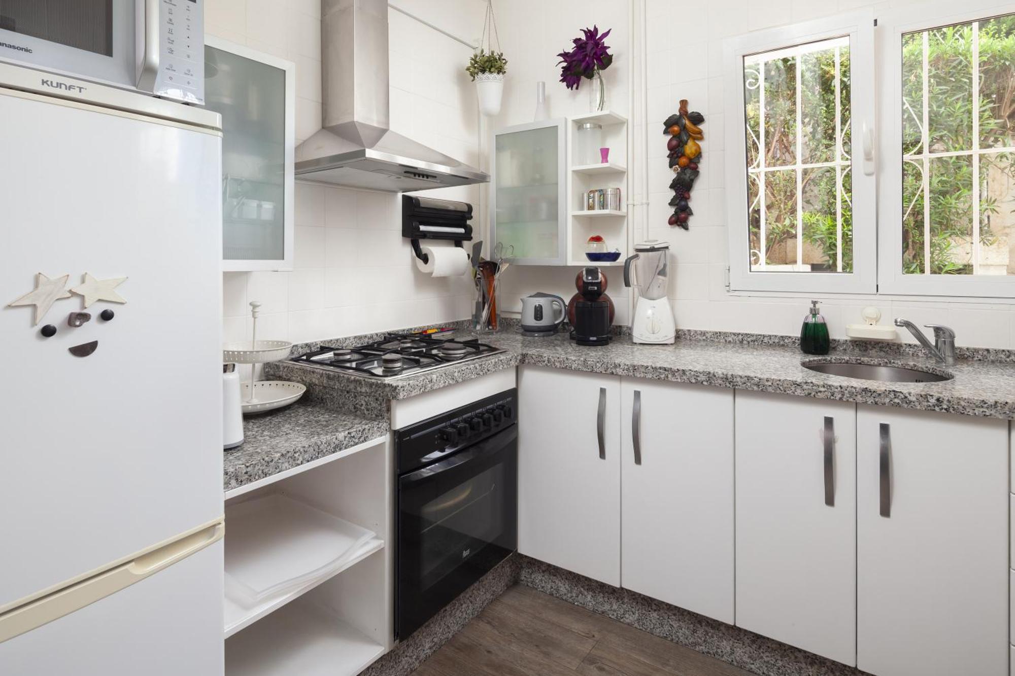 Apartamento con terraza y amplio jardín privado Málaga Exterior foto