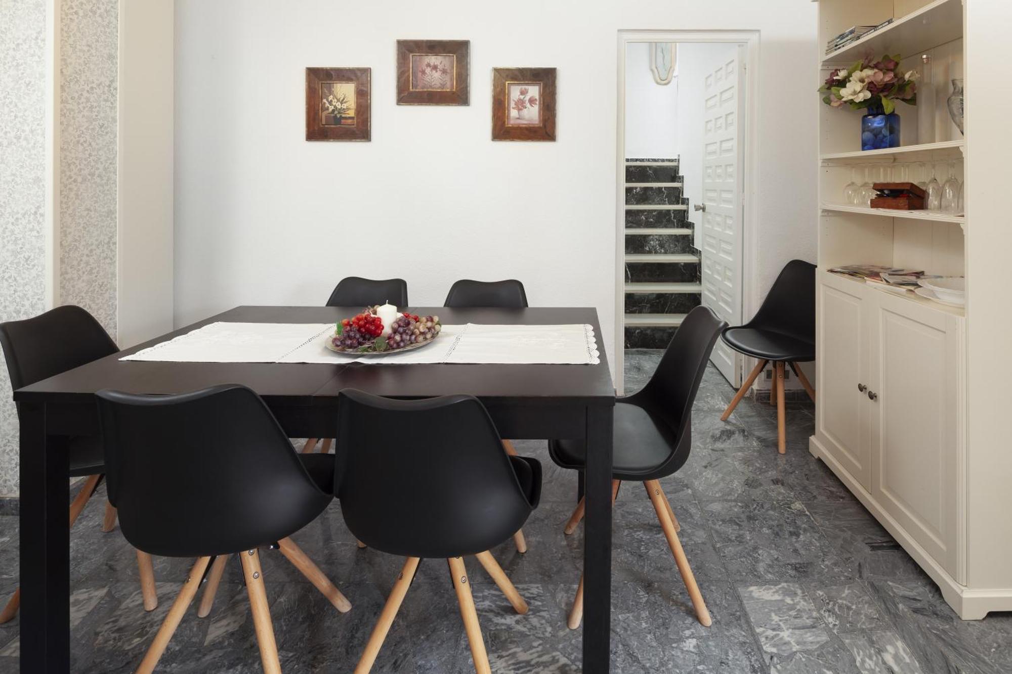 Apartamento con terraza y amplio jardín privado Málaga Exterior foto
